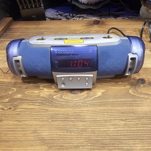 Suntone clock radio - clock,