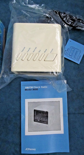 Vintage 1980 white cube - 1980's,