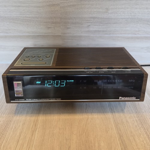 Panasonic fluorescent clock - panasonic,