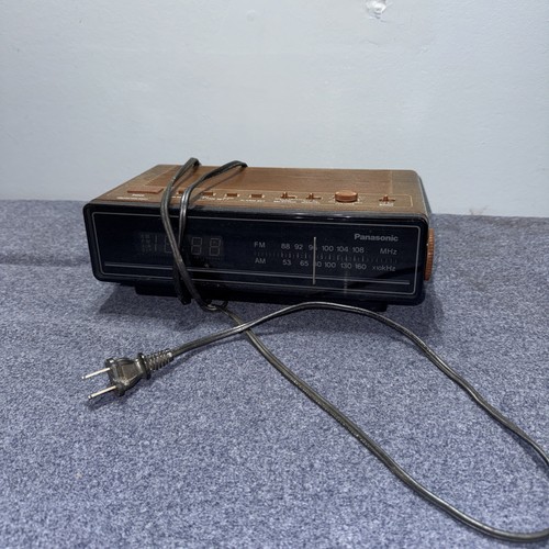 Vintage panasonic radio - vintage,
